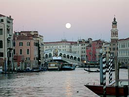 Il ponte di Rialto di Venezia